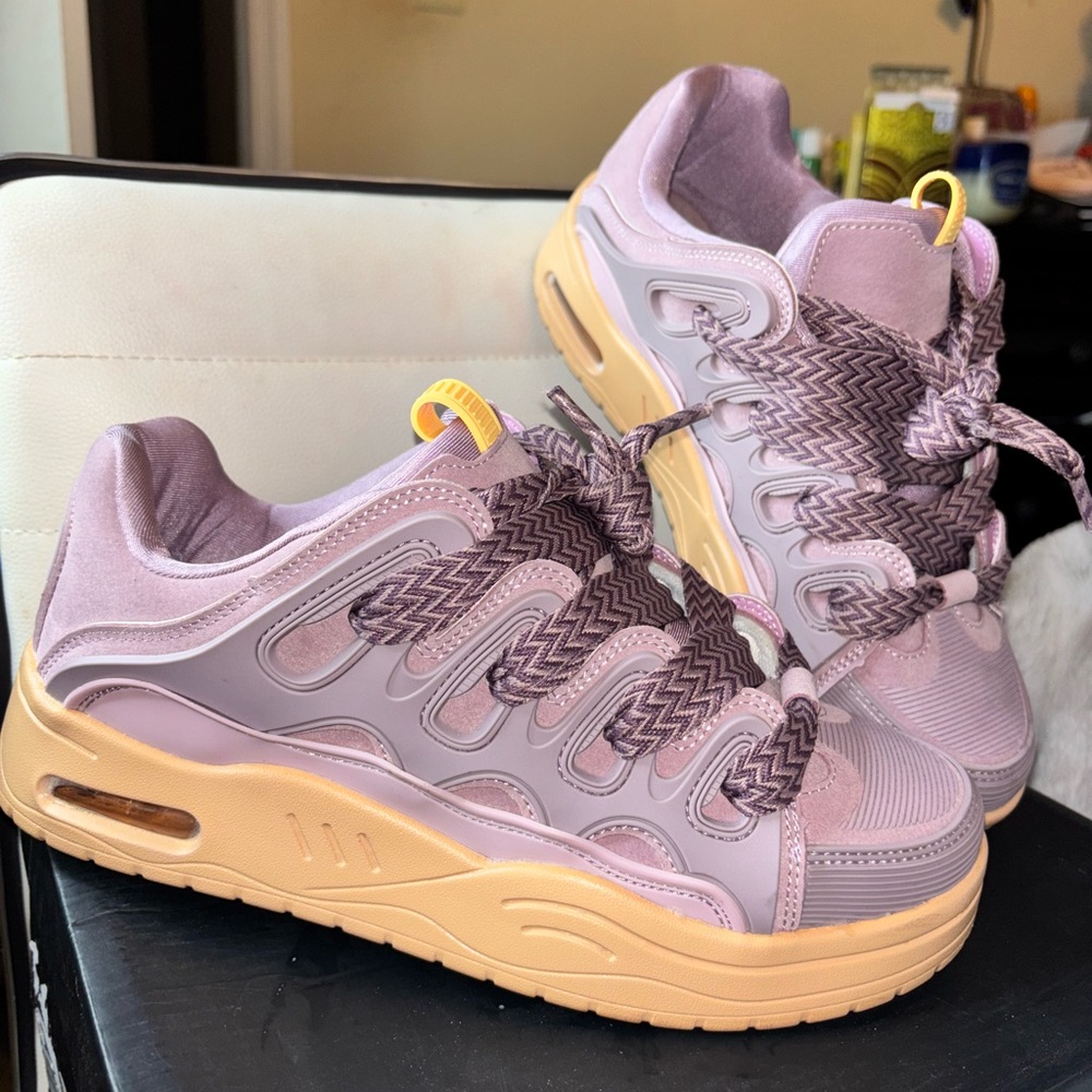 Stylish Women's Purple and Beige Sneakers